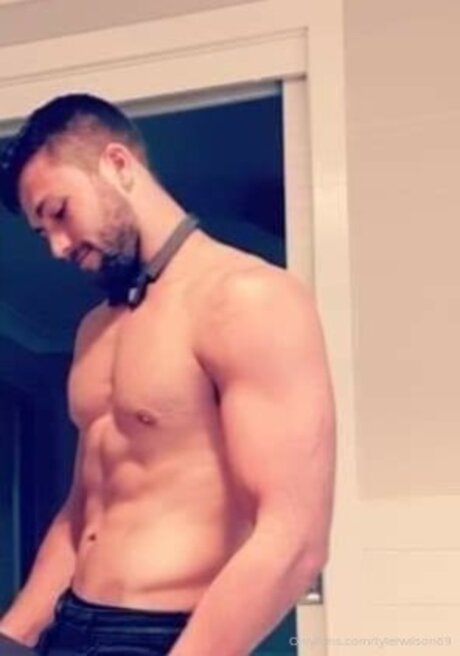 Tyler Wilson onlyfans nude leaked