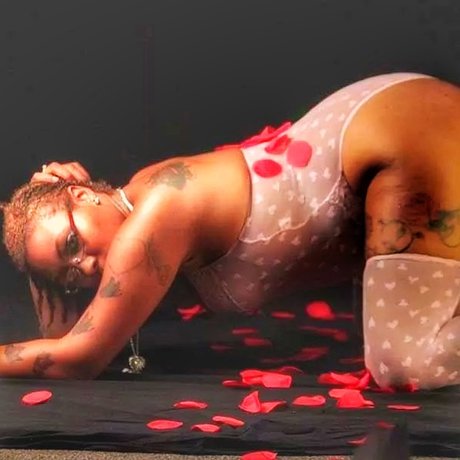 EdibleEllemissTrouble onlyfans porn