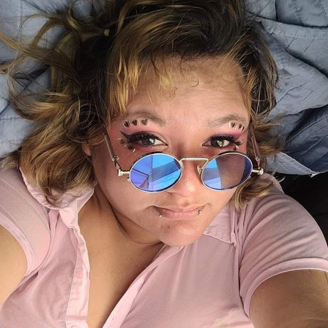 Twotriyin free only fans