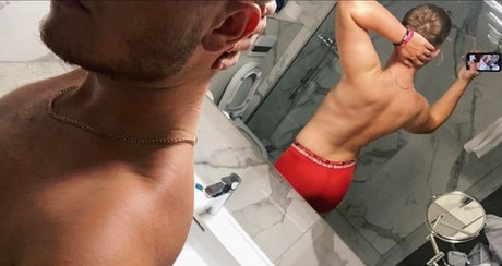 Trent Dixon sex onlyfans