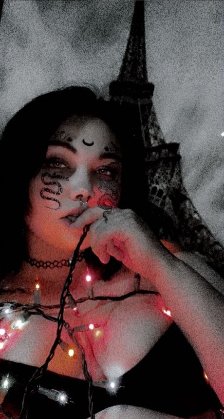 illumiNNAUGHTTY leak onlyfans nude