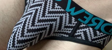 Hung Dom Top onlyfans free