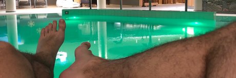 Ongarc topless onlyfans