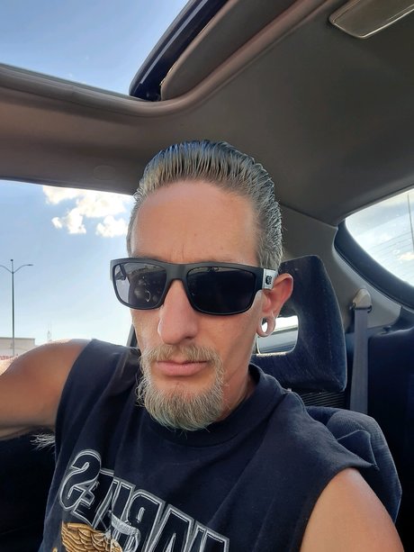 Aaron W Downing on onlyfans