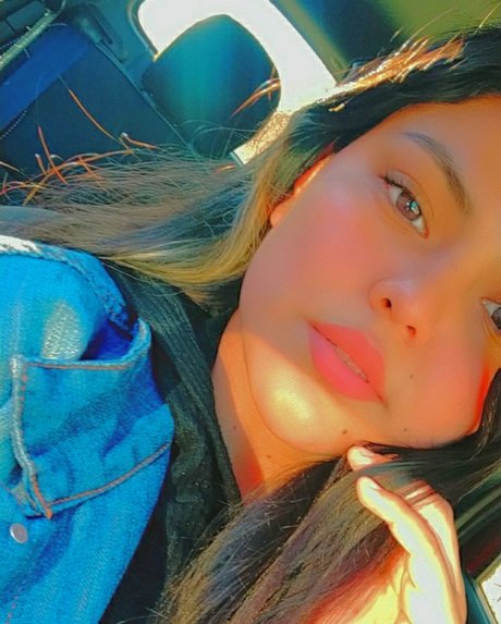 Paola Alarc n onlyfans keak