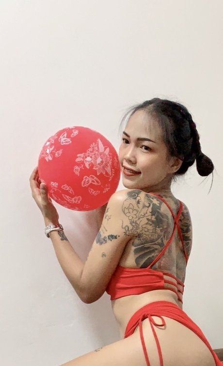 Lukpear9 onlyfans de