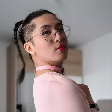 Hana Shura_ onlyfans content type