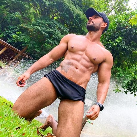 Romullo Px onlyfans leaked pictures