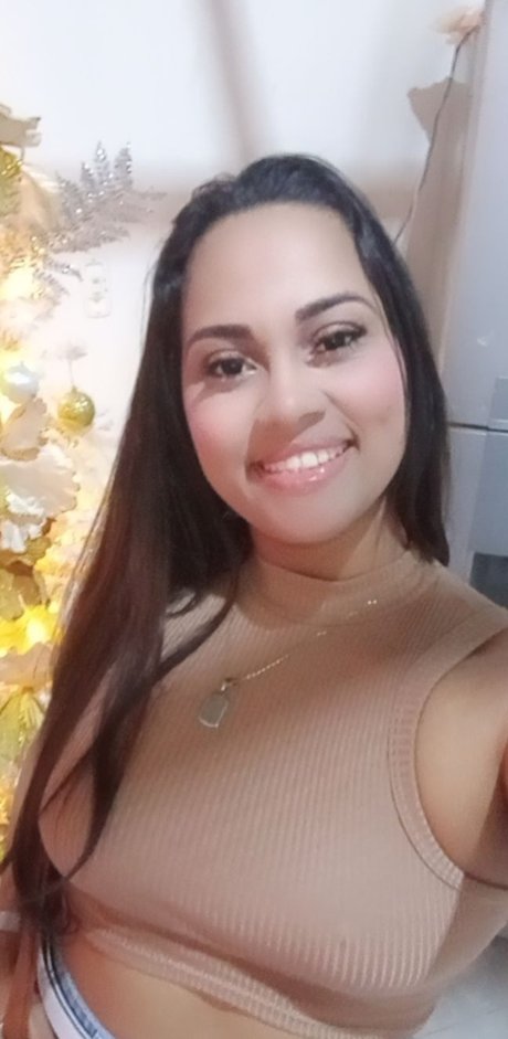 Eira Luces leak onlyfans