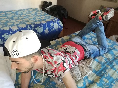 u7898893 nudes onlyfans leak