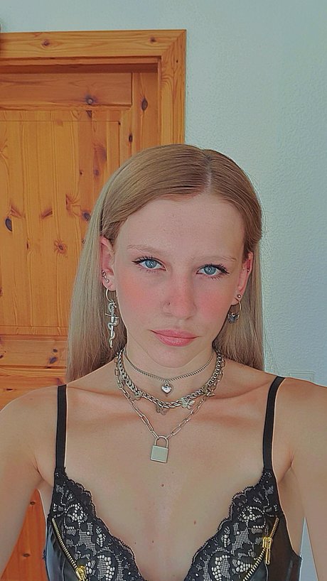 smallboobsbigheart_ leaked onlyfans xxx