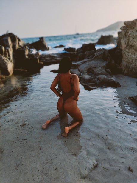 Paola Marin onlyfans model images