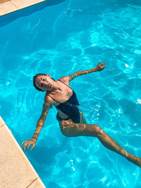 Ilona Korona onlyfans strip