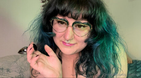 70 s bitch Profile pic