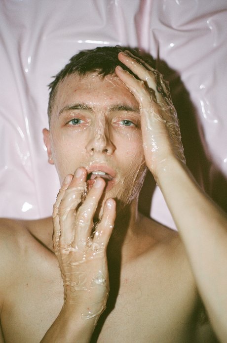 Adam Lamb nude only fans