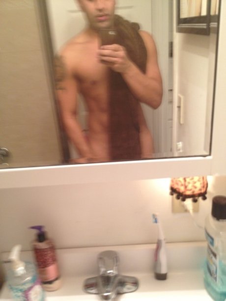 Malik Khan nudes only fans