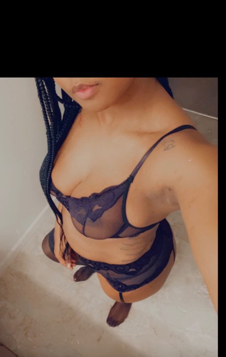 Paula P onlyfans ass