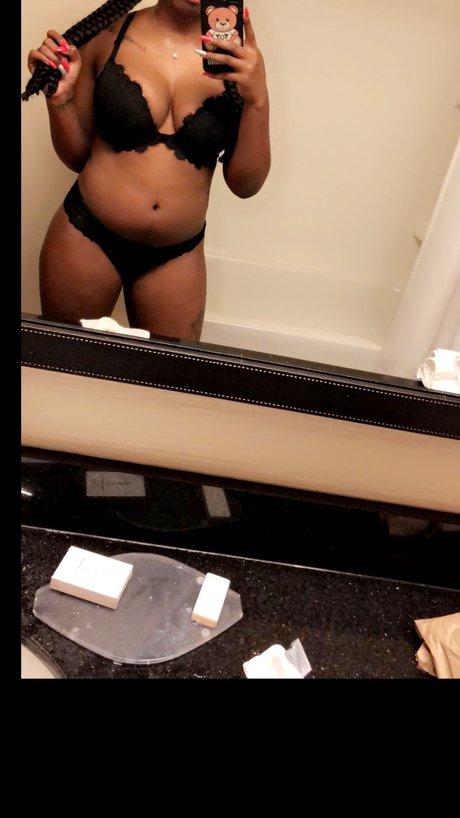 Paula P onlyfans nude pictures