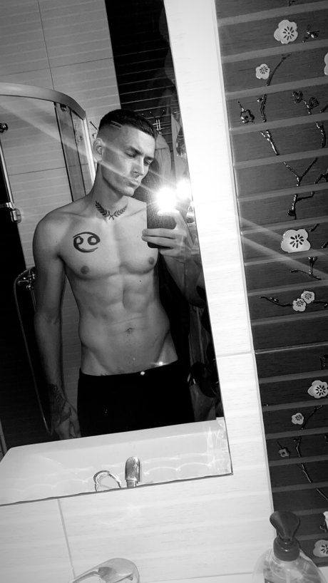 Paris Homer only fans pic