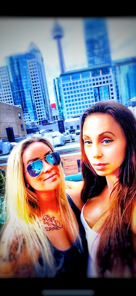 Gizzy amp amp Gabby onlyfans posts