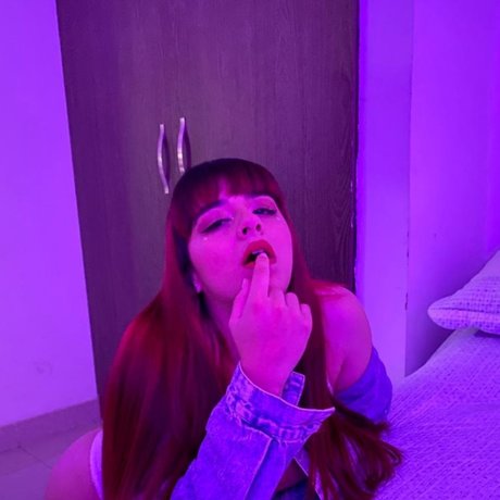 Izzy Palmer leaked onlyfans sex