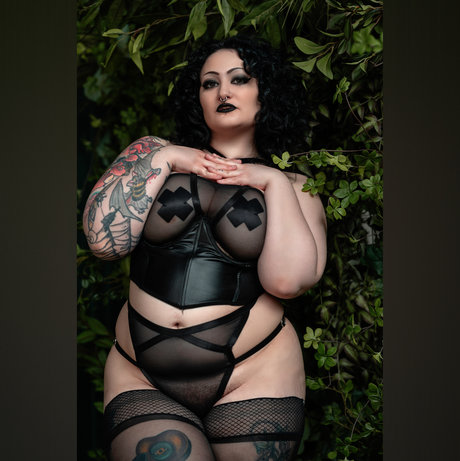 lucy lynx onlyfans leaks