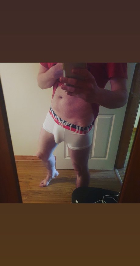 IrishStr8Huntr onlyfans public photos