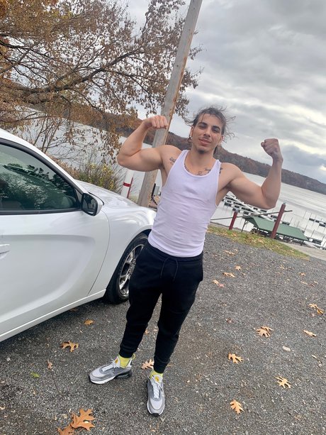 Suave_ onlyfans model images