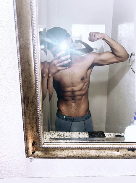 Kingkongxxl onlyfans porn