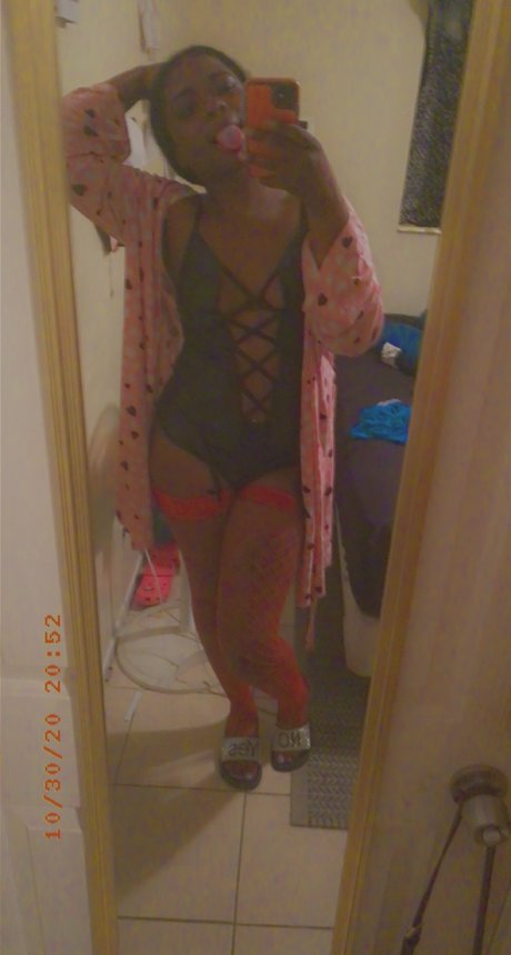 Chocolate babe_ onlyfans nsfw