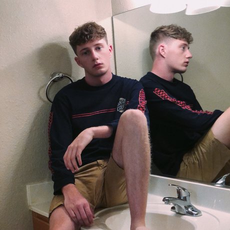 Cameron Price naked onlyfans