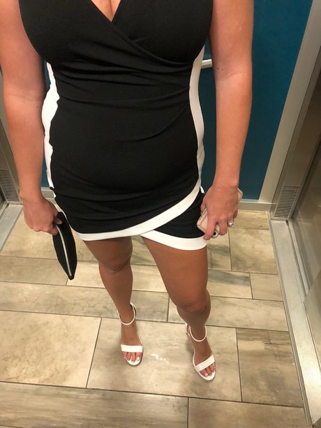 Nurse Ashley only fans pic