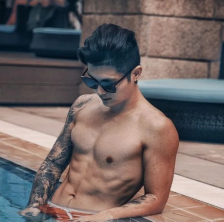 KFC_ onlyfans content leaked