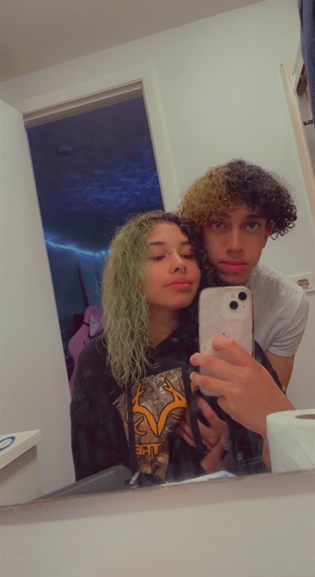 _Xavi and Bri_ onlyfans leaked naked