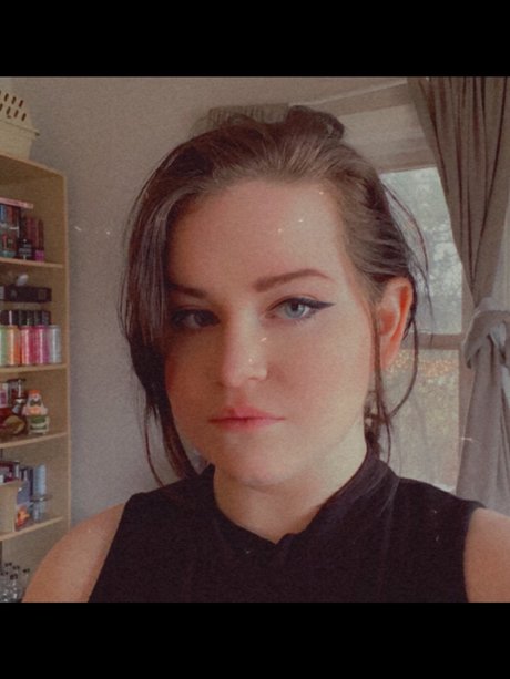 Juni onlyfans nude pics