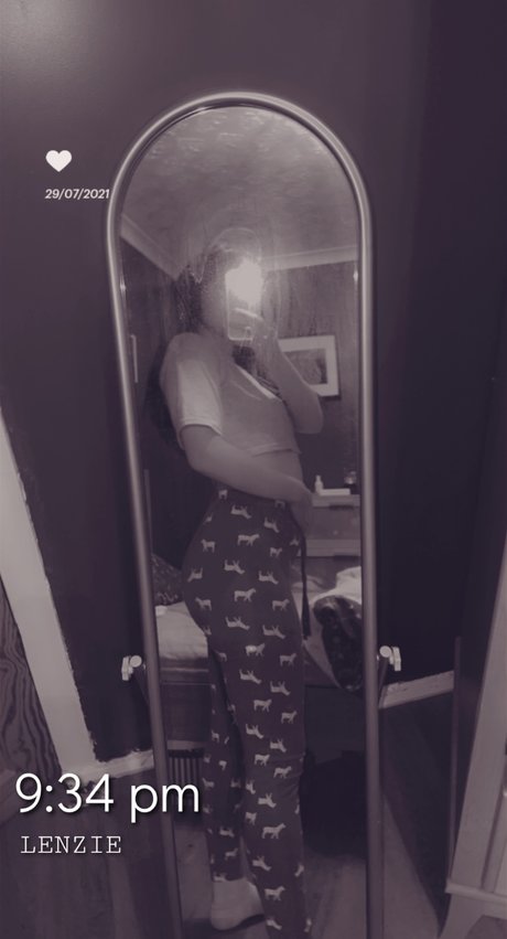 Ourlilsecret x onlyfans leaked.