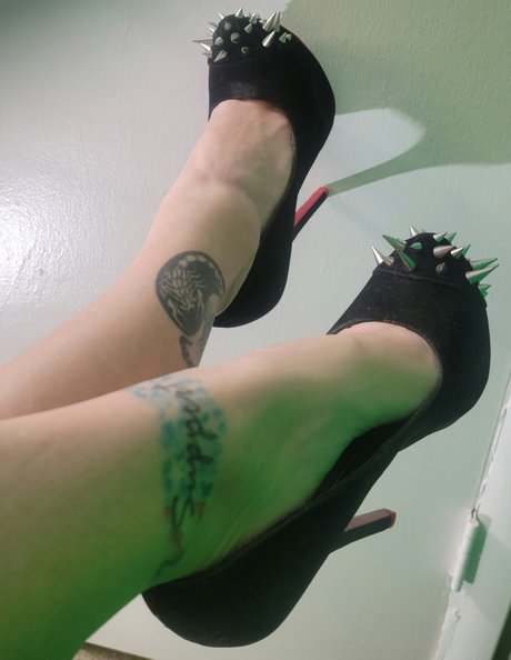 QueenK13420 onlyfans leakd