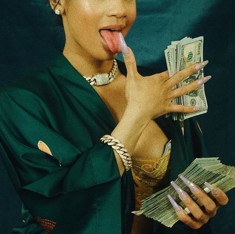 Onna_ onlyfans leaks