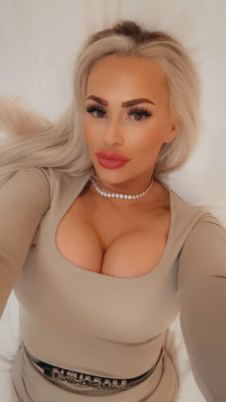 OhElizab3th onlyfans free