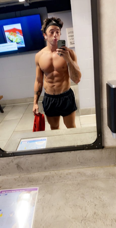 Charles J Grey leaked onlyfans photos