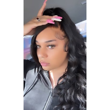 Lola Don onlyfans sextape