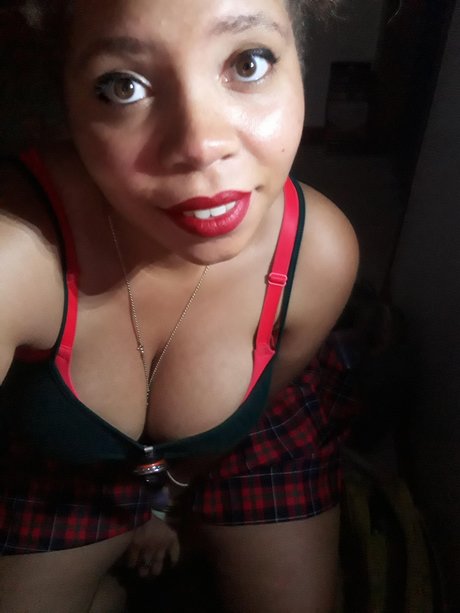 Peek A Boo Babe onlyfans naked leaked