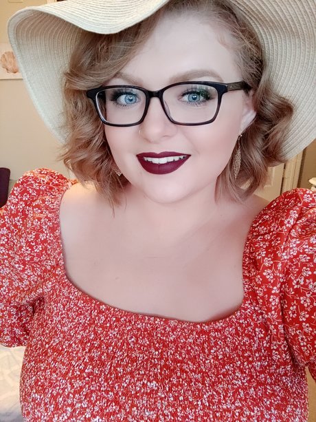 IrishGirl nude onlyfans pics