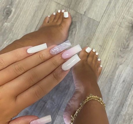 Pretty feet_ onlyfans public photos