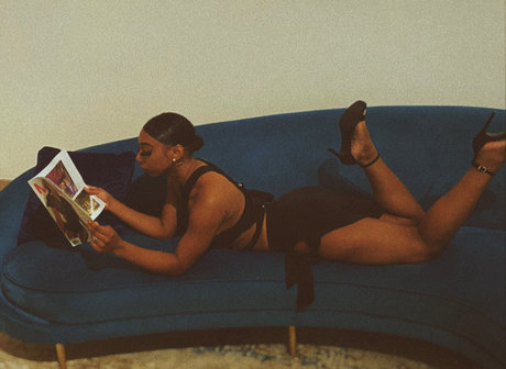 Sip on Moet_ boobs onlyfans