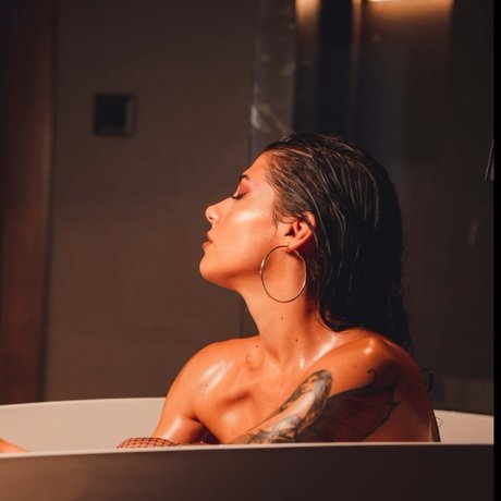 Claudia M Garcia hot onlyfans