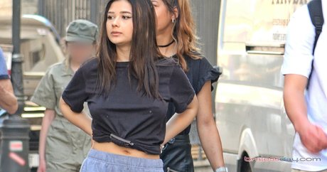 Candid Bralessday only fans leaks