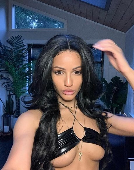 Jayecarrero onlyfans