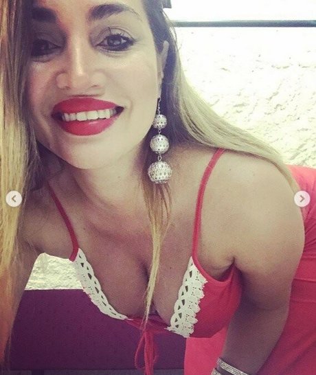 Belen Francese onlyfans post