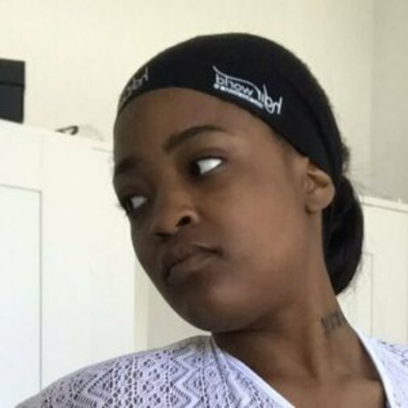 Mellaa Baby onlyfans pics